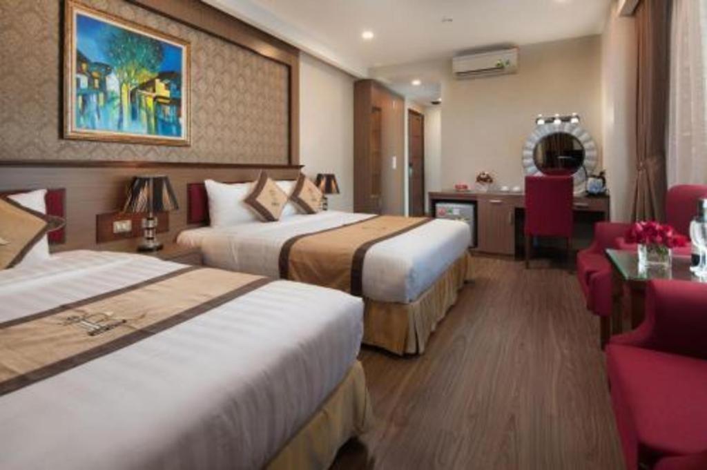 Royal Palace Hotel Tuyen Quang Екстериор снимка